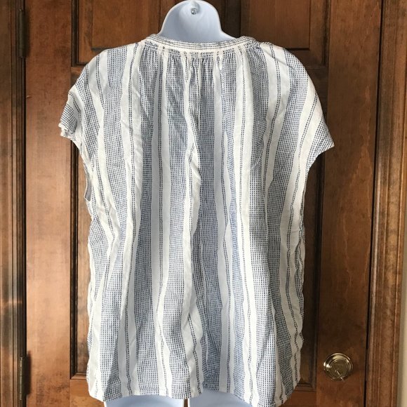 H&M White with Blue Thread Stitched Stripes Cap Sleeve Pullover Top Size 2XL - Picture 7 of 13